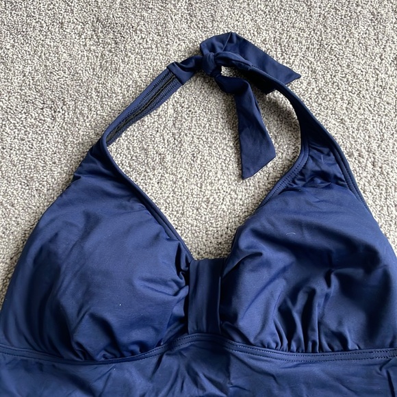 Lands end blue halter swimsuit top deep sea size 14 beaches living seperate new - Picture 2 of 7